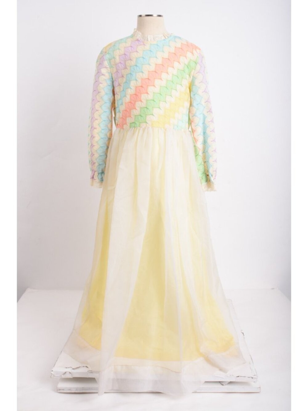 Vintage Girls Maxi Dress 12-14 Pastel Rainbow Zigzag Bodice Soft Yellow Skirt